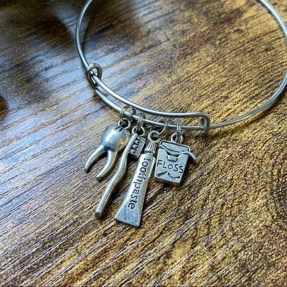 Dentist Hygienist Gift Charm Bracelet Adjustable Bangle Tooth Floss Jewelry - Picture 3 of 6
